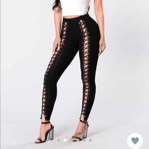 Fashion nova x marks the spot leggings